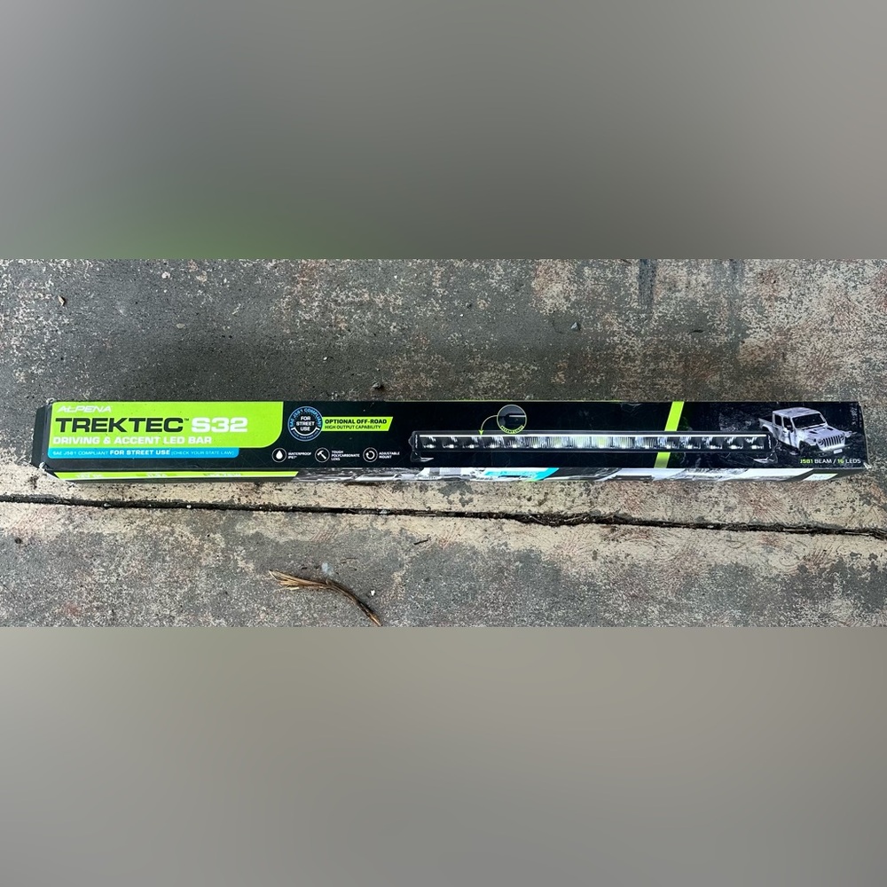 TREKTEC S32 Off-Road LED Light Bar